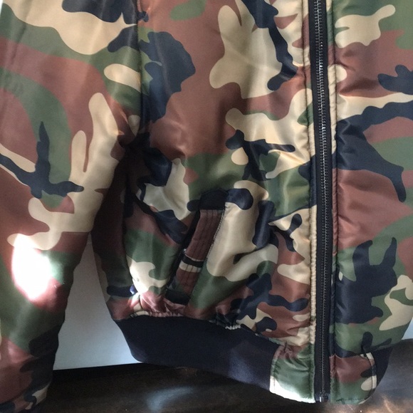 BRAND NEW Unisex bomber jacket Reversible - Picture 8 of 9